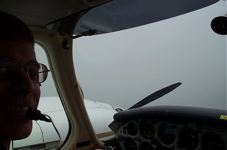 Peter Waddington with a fully feather propeller during the preparation for his Multi-eingine Flight Test. Langley Flying School.