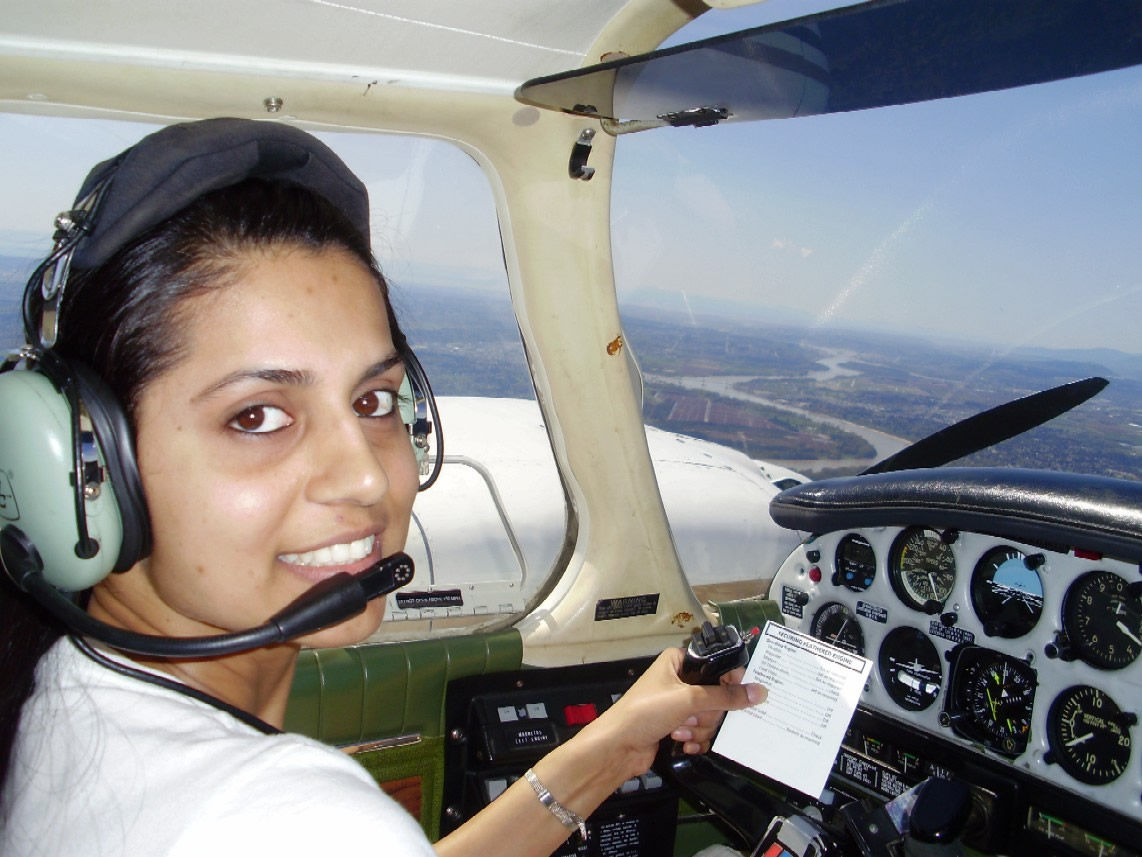 Commercial Pilot Sukhmani Brar at the controls of Seneca GURW during an engine shut-down exercise.  April, 2009.  Langley Flying School.